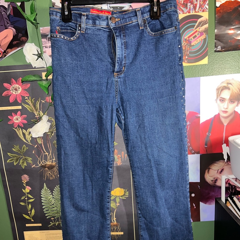 Nice jeans for curvy women